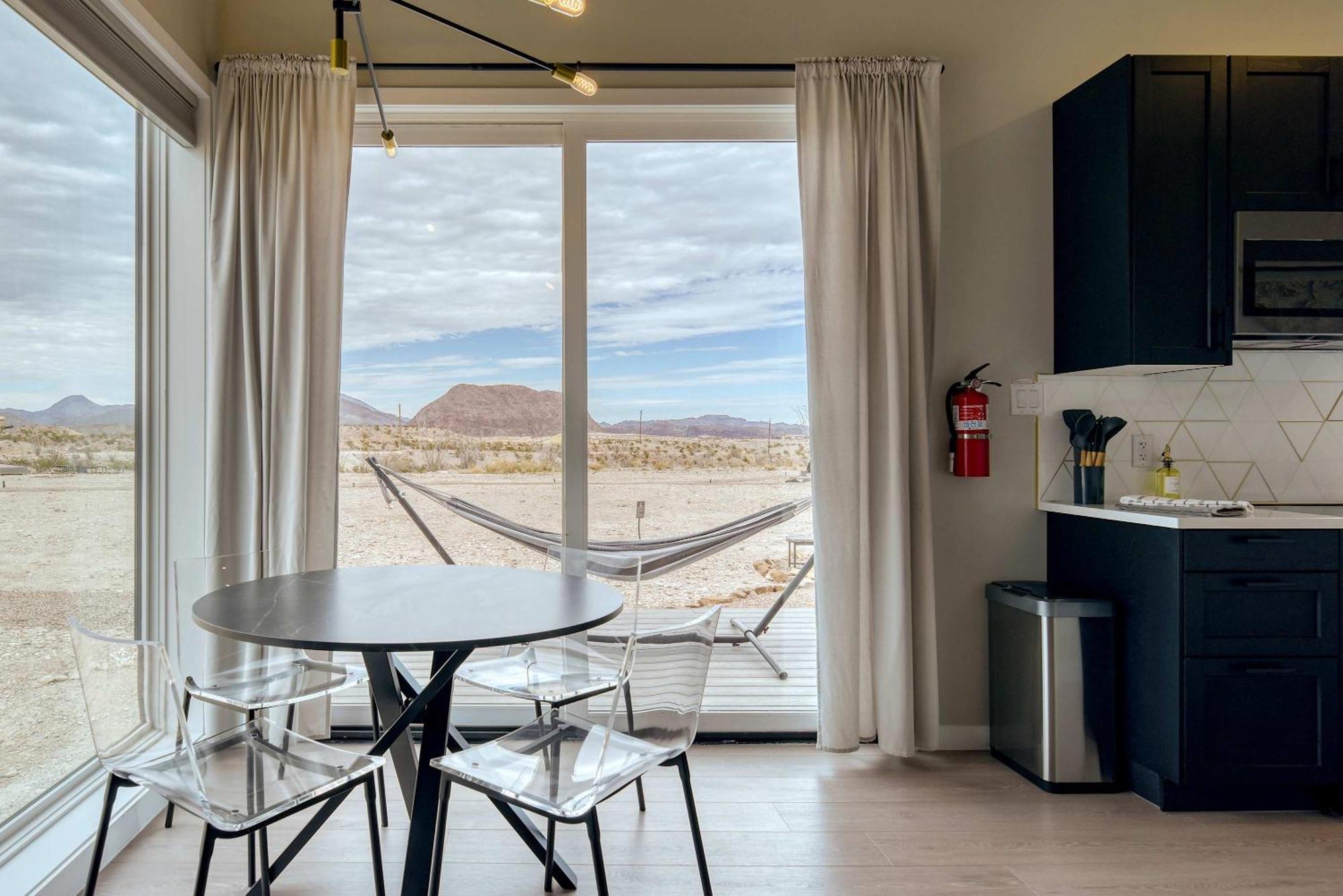 Stardust Luxury Cottage With Loft & A Great View Terlingua Exterior photo